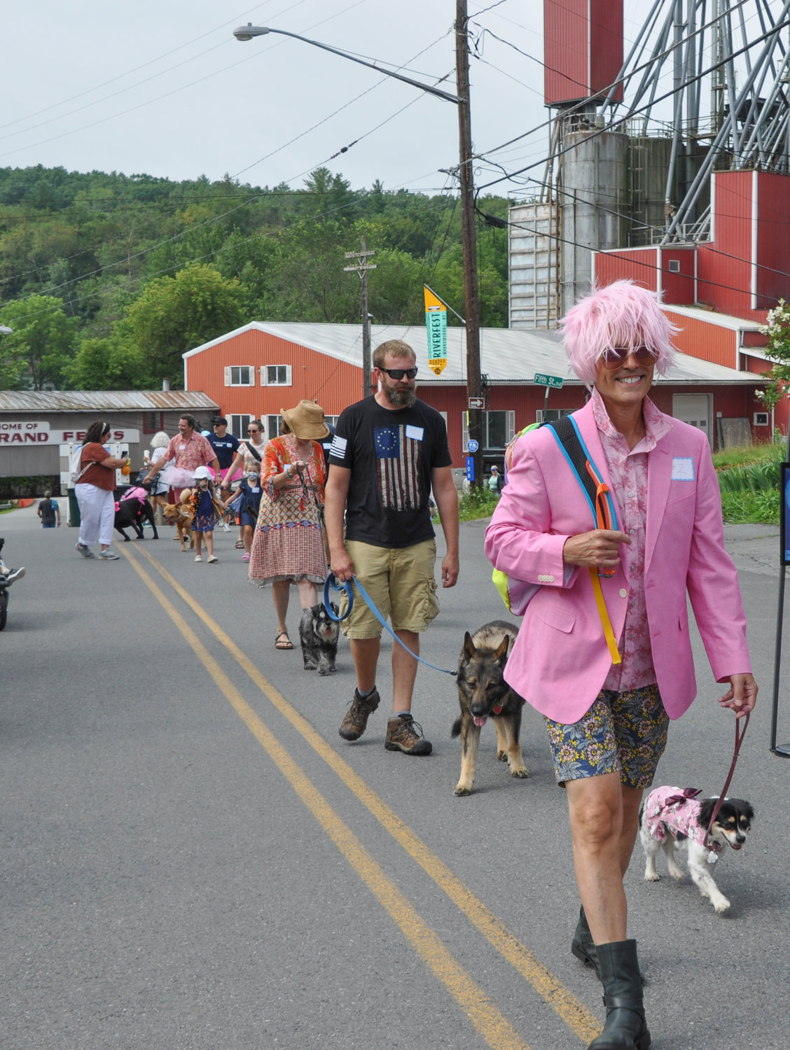 While there were no drag queens at Narrowsburg’s Riverfest last Sunday, the animals weren’t the only ones festively attired for the annual River Dogs parade.